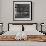 7 On Bantry Apartments